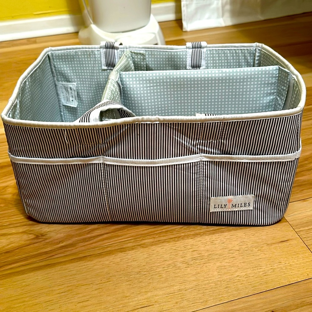 Diaper organizer
